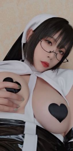 欧美巨大精品欧美一区二区-中文字幕在线手机观看