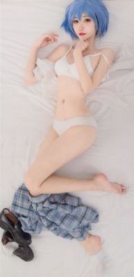 女人18毛片九区毛片在线-精彩花絮高清无删减