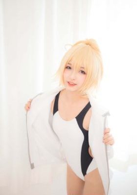 色偷偷人人澡久久超碰日韩AV-枪版电影在线观看